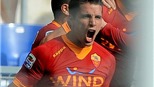Genoa-Roma: Tỏa sáng nữa chứ, Lamela?