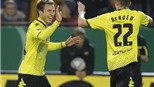 Dortmund chiến thắng trong bạo động