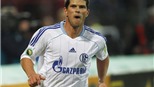 Man United “chấm” Huntelaar thay Berbatov