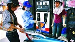 Yêu cầu dẹp bỏ tất cả các điểm bán xăng vỉa hè