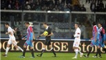 Trận Catania-AS Roma phải hoãn giữa chừng vì mưa lớn
