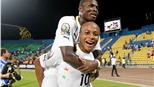 CAN 2012: Ghana đặt một chân vào tứ kết