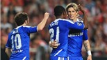 Torres nạp đạn, Kalou hạ sát "đại bàng"