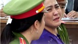 Vợ nhà báo Hoàng Hùng ngất lịm khi nhận án chung thân 