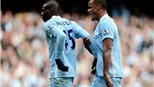 Siêu phẩm của Balotelli cứu Man City thoát chết