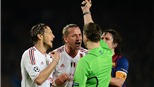 Barca và 4 mùa Champions League tranh cãi vì trọng tài: Tại sao? Tại sao? Tại sao?