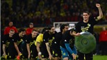 Dortmund giành Đĩa bạc thứ 8 trong lịch sử: Nhà vô địch của trái tim