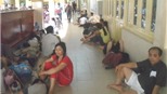 Bệnh viện quá tải ngột ngạt