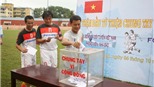 Chùm ảnh ĐT Việt Nam thi đấu quyên góp từ thiện