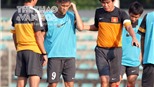 HLV Phan Thanh Hùng cảnh giác với báo chí Thái Lan