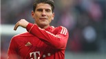 "Chân gỗ” Mario Gomez: “Không thể so sánh Mueller với Messi”