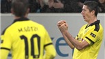 Robert Lewandowski lại ghi bàn: M.U mừng thầm, Dortmund lo ngay ngáy