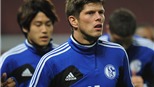 Arsenal chính thức đàm phán mua Huntelaar