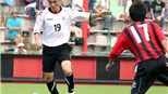 Công Vinh có cơ hội ra sân