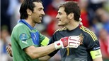 So tài Casillas - Buffon: Cuộc chiến của hai người hay nhất