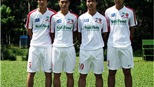 Chùm ảnh: U19 Việt Nam hăng say luyện tập chờ Cup tứ hùng