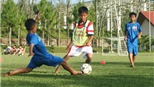 VIDEO: Học viên HA.GL Arsenal JMG ngẫu hứng chơi bóng ma