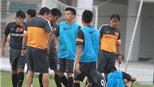 Cầu thủ U23 Việt Nam va chạm quyết liệt trên sân tập