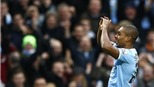 Fernandinho - Yaya Toure: Bộ đôi &#39;quái vật&#39; của tương lai