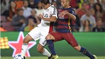 Niềm hy vọng của Leverkusen: Barca có cản được Chicharito?