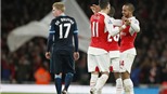 GÓC CHUYÊN GIA: &#39;Arsenal chặt chẽ, Pellegrini sai lầm, De Bruyne không phòng ngự&#39;