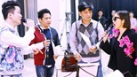 Mỹ Linh &#39;say sưa&#39; với 3 người đàn ông