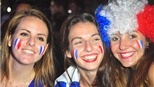 Những nẻo đường EURO: Trong niềm vui bất tận của "Les Bleus"