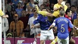 Xem lại cú đánh gót thần sầu của Ibra vào lưới Italy ở EURO 2004