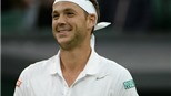 Marcus Willis mặc áo hiệu Roger Federer để đối đầu thần tượng
