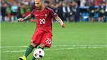 Bồ Đào Nha vào bán kết EURO: Quên Ronaldo đi, đã có Quaresma