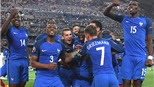 Pháp lọt vào Chung kết: Les Bleus, và bình minh tới...