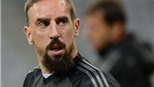 Vừa chuyển sang Man City, Guardiola đã bị Ribery 'đá xoáy' 