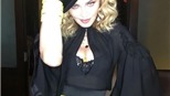 Madonna chào tuổi 58 bằng màn... thử xương 