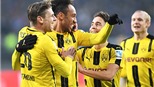 Aubameyang lập poker: Lời tạ lỗi của 'Người dơi'