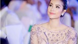 Phạm Hương mổ mắt cận thị, về quê &#39;nghỉ dưỡng&#39; với gia đình dịp Tết