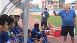 Vòng 5 Toyota V-League 2017: Bầu Quyết và bầu Đức cười nụ