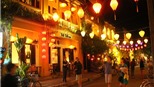 Phố cổ Hội An mở cửa tự do nhân Ngày Hạnh phúc