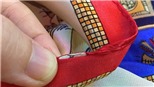 Khăn lụa Khaisilk 'Made in China': Ở Hà Nội, Louis Vuitton bán đầy đường