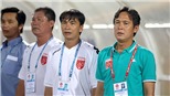 V.League: Thắng không vui, thua cũng chẳng buồn