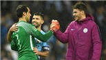 Đẩy được 2 quả 11m, đây mới là Bravo thực sự mà Pep muốn thấy