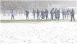 U23 Uzbekistan đội tuyết khổ luyện chờ đấu U23 Việt Nam