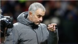 Derby Manchester căng thẳng: M.U 'cấm cửa' đoàn phim của Man City