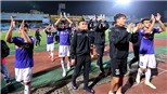 Trọng tài bằng tuổi Văn Quyết điều khiển trận cầu đinh vòng 26 V-League 2017