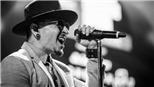 Chester Bennington của Linkin Park treo cổ tự tử ở tuổi 41: Tuổi thơ bị lạm dụng, vô gia cư, rượu và ma túy