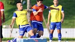 Ngày 23/12, Công Phượng ký hợp đồng với Mito Hollyhock