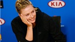 Sharapova gặp rắc rối với... đồ lót trước thềm Australian Open