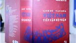 GS Phan Huy Lê nhận giải thưởng Hồ Chí Minh đợt V về sử học