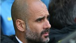 Cộng đồng mạng phát sốt với bộ mặt &#39;đưa đám&#39; của Pep Guardiola
