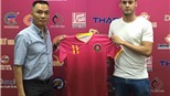 Là khách, đội bóng của Công Vinh dùng phòng thay đồ cũ khi gặp Sài Gòn FC