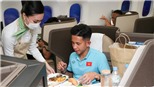 HLV Park Hang Seo nhường ghế VIP cho cầu thủ